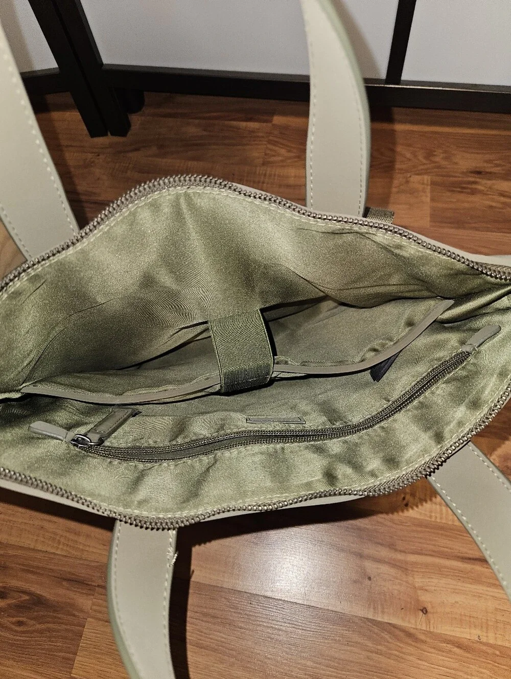 Mango Olive Green Men's Tote-Style Backpack